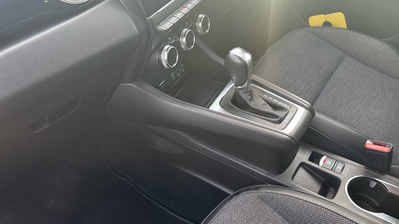 Renault Captur 1.6 E-Tech full hybrid 145 Rive Gauche 5dr Auto Hybrid Hatchback